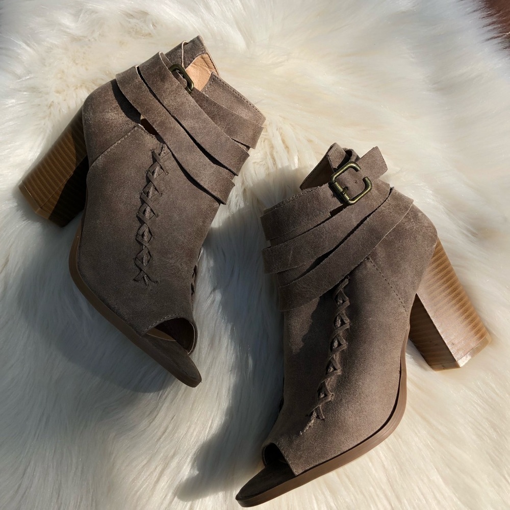Diba Peep Toe Ankle Booties *NWOT*